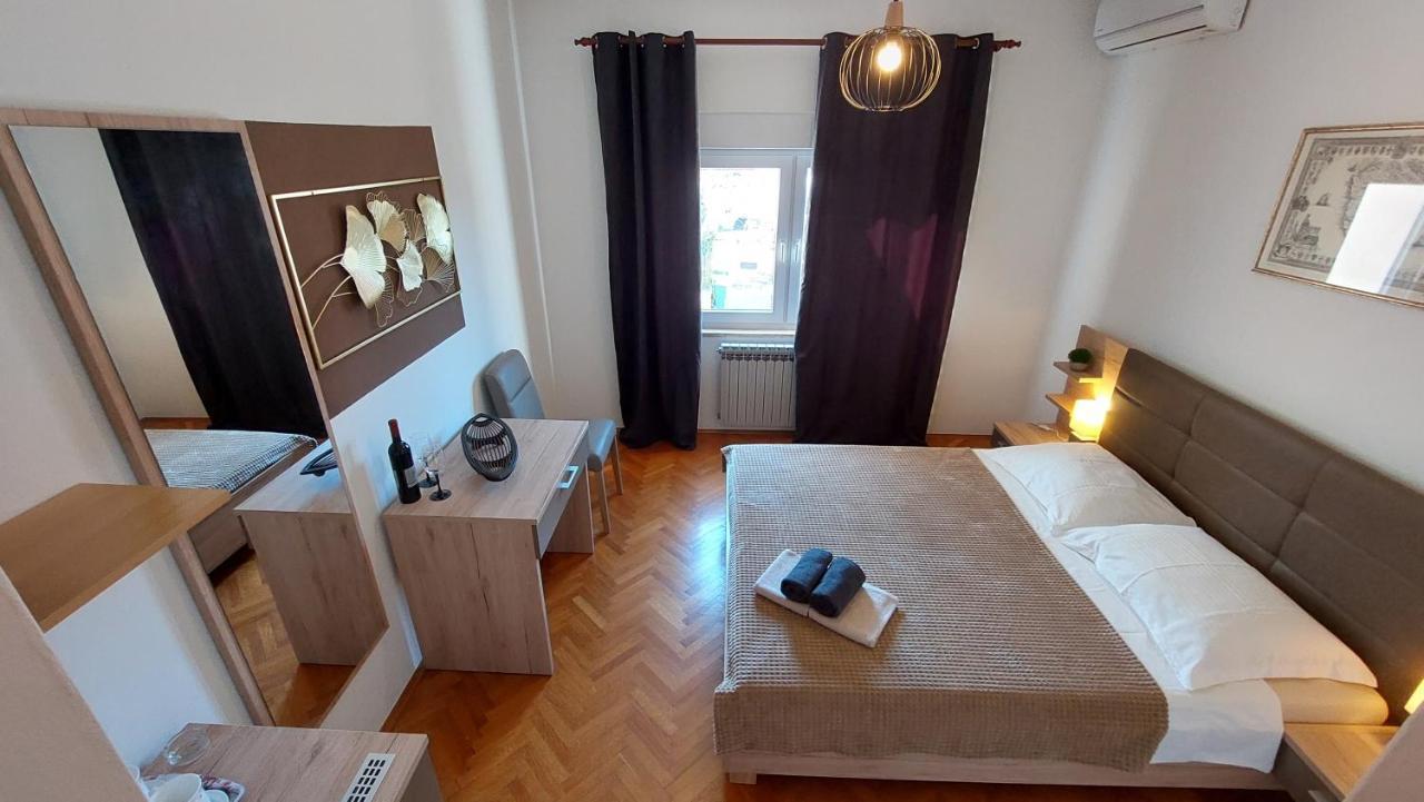 Villa Salvia Rooms And Apartments Rovinj Buitenkant foto