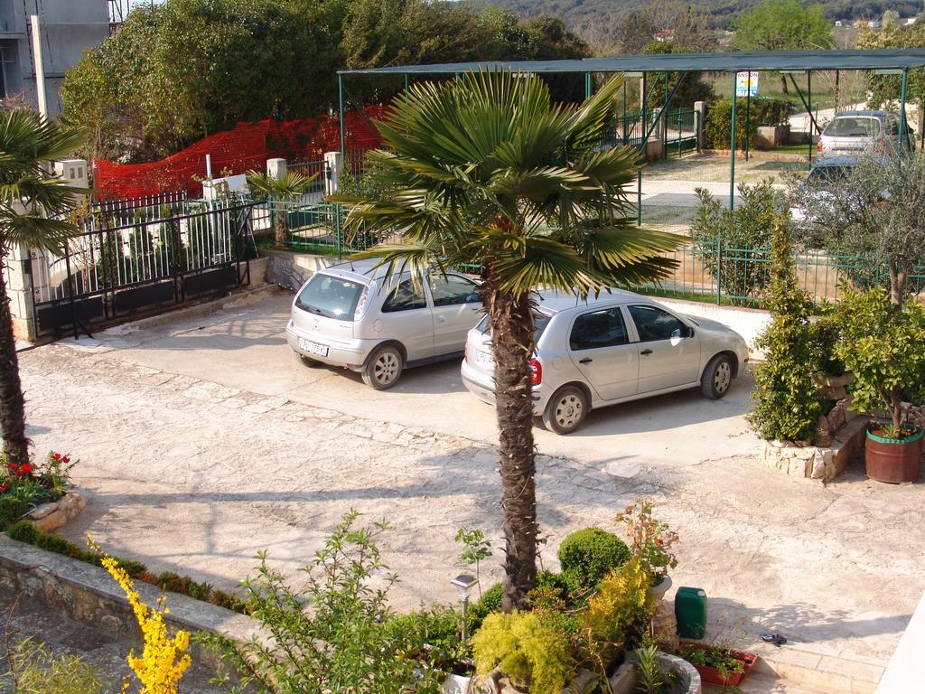 Villa Salvia Rooms And Apartments Rovinj Buitenkant foto
